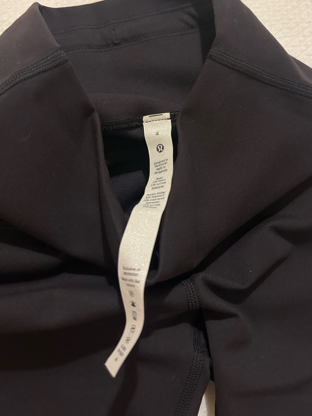 Lululemon Wunder Train High Rise Short 8"
Black SZ 4 - Picture 6 of 7